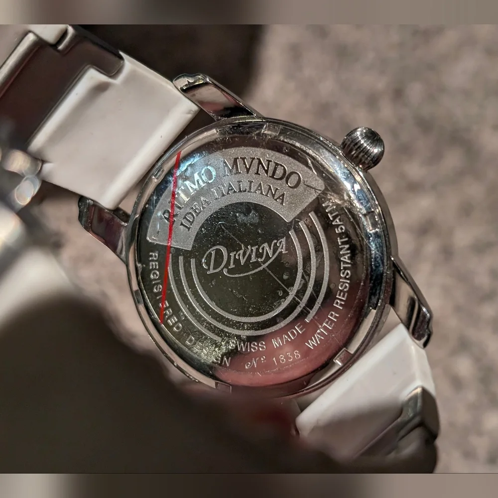 Lot of 3 Ritmo Mundo Divina Swiss Made Silver Tone WR 5ATM Unisex Wrist Watches
